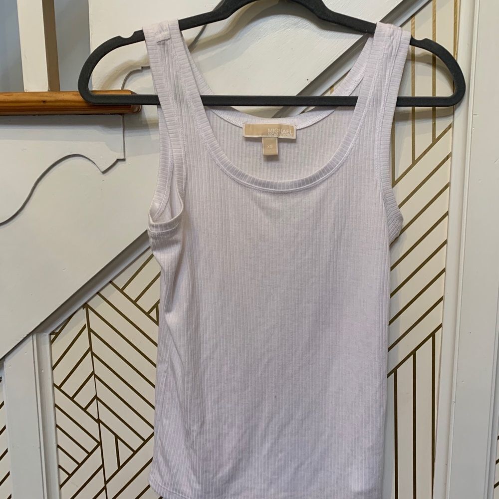 Micheal Kors Ribbed Tank Top - Picture 2 of 3